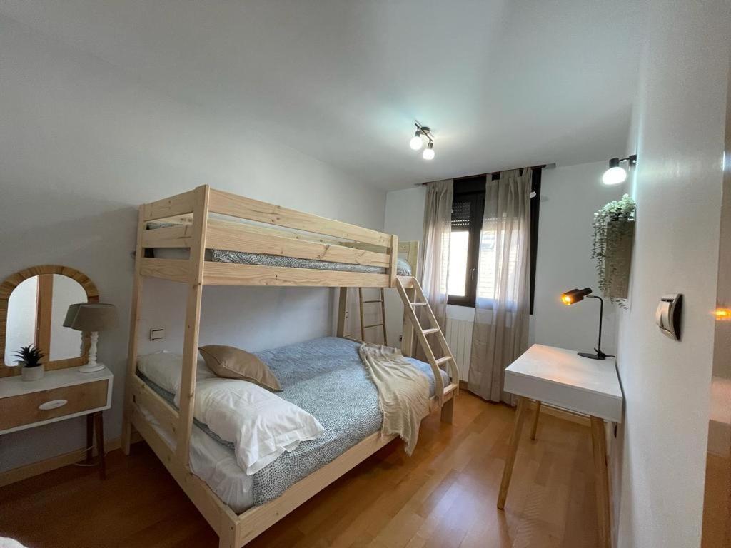 Apartamento La Anaza Villanúa Buitenkant foto